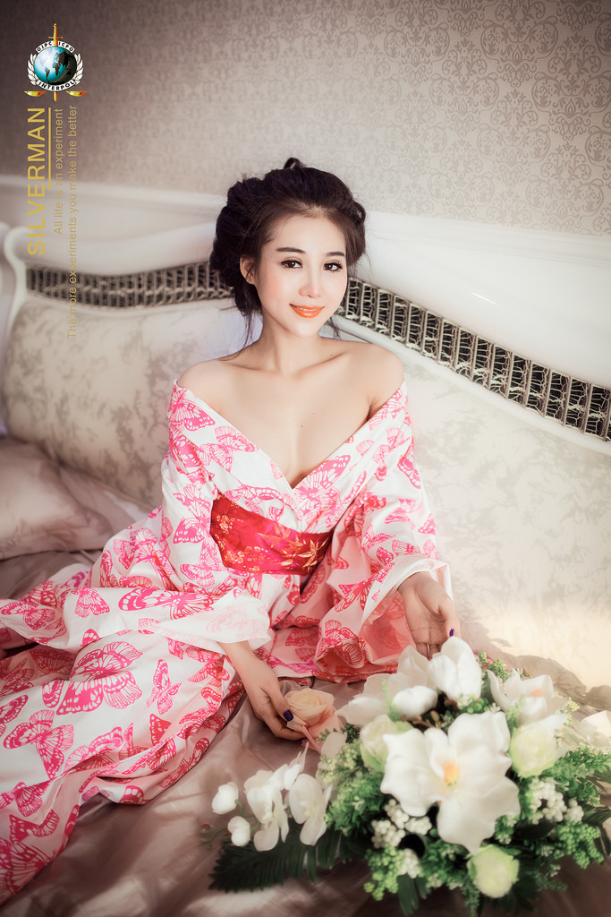 美国金卡戴两小时33分完整